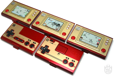 バンプレスト Nintendo ファミコンコントローラー ゲームウォッチ型カードケース